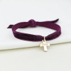Au fil de velours – Bracelet Croix personnalisée