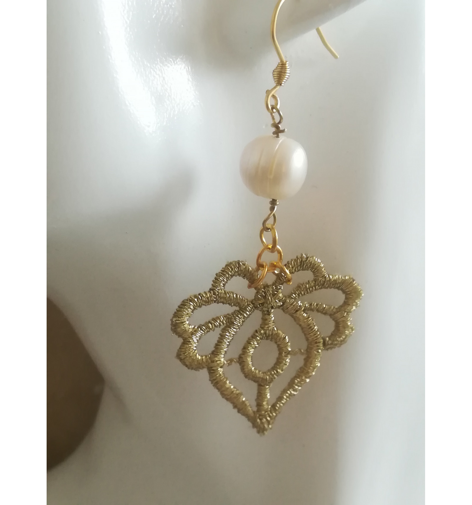 Boucles D'oreilles Bohème En Dentelle Dorée Modèle Lotus - Dormeuses - Neuf Avec étiquettes