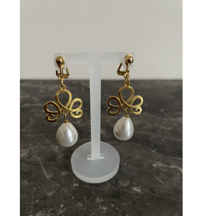 Boucles d'oreilles perles poire