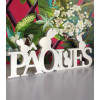 Mot Pâques avec lapins