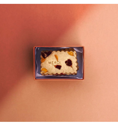 Coffret_8_biscuits_fleuris_personnalisés_Providencia_1