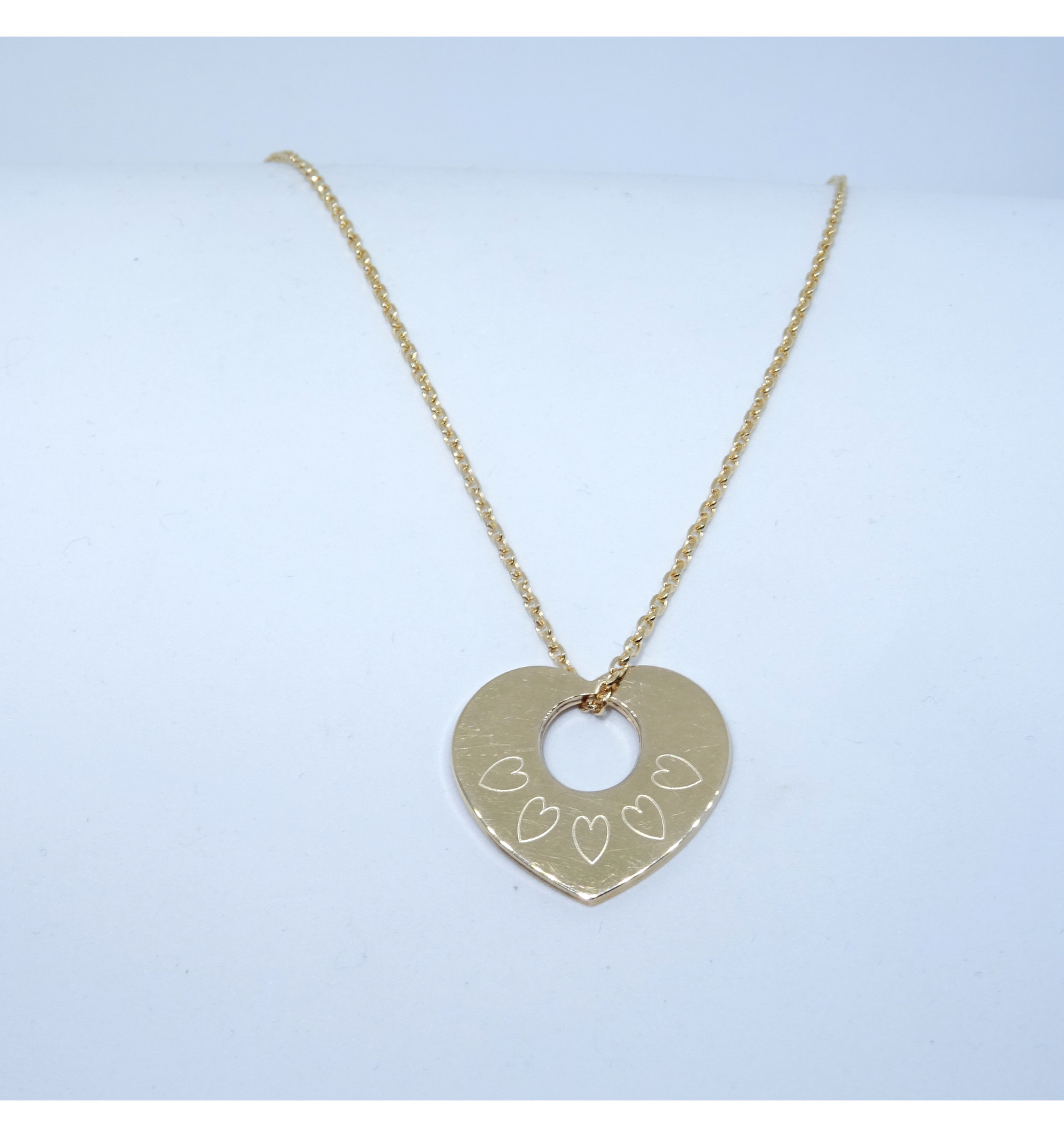Collier Long Pendentif Cœur En Calcaire Poli Beige - Longueur 96 Cm - Occasion Bon état