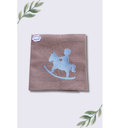 Serviette de table brodée