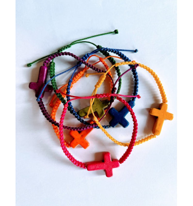 Bracelet croix macramé