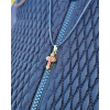 Pendentif croix porté pour une communion