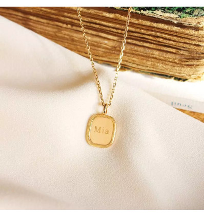 Collier médaille rectangle à graver