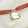 Velours – Bracelet Médaille festonnée personnalisée