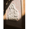 Détails sculptés de la Vierge Marie et de son Cœur Immaculé, décoration religieuse artisanale